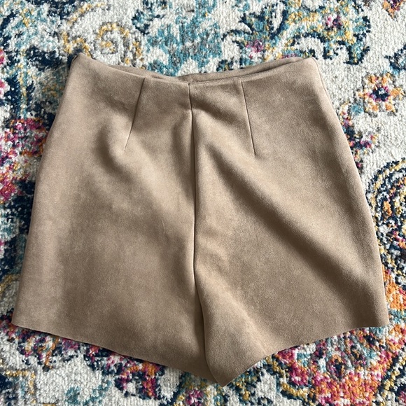 Zara Skort! - Picture 2 of 3